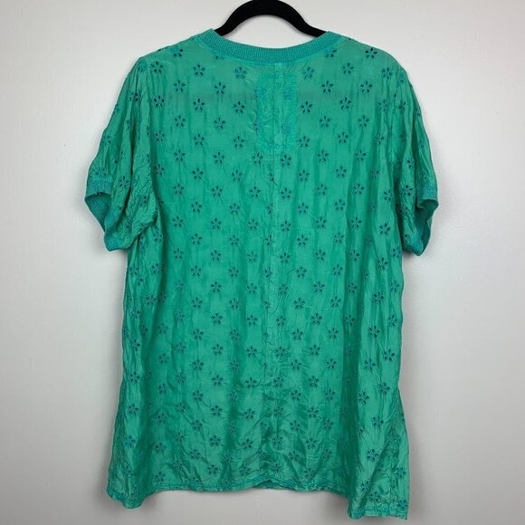 Johnny Was Silk Eyelet Green Oversized Short Sleeve Top - Picture 6 of 6